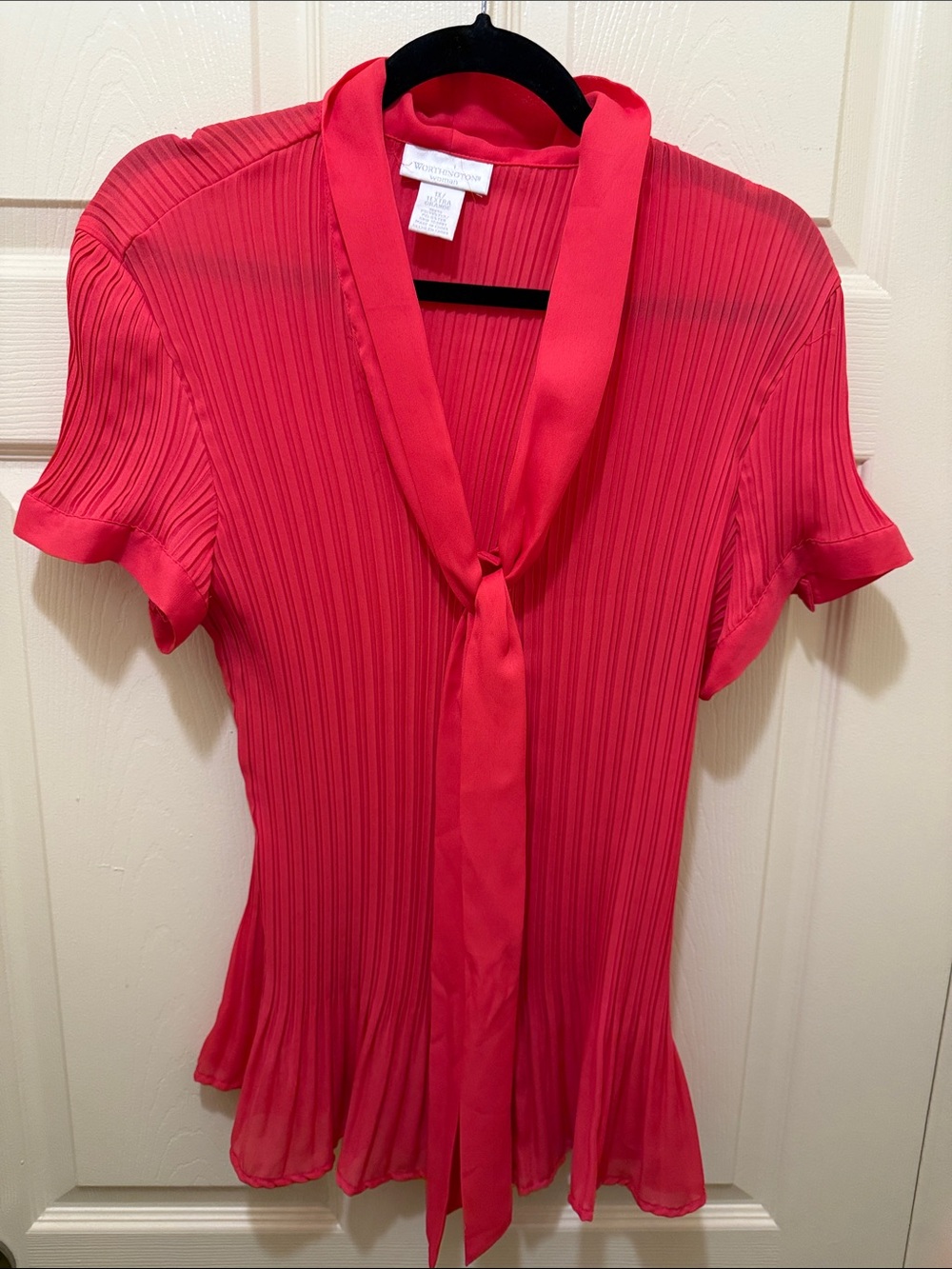 Worthington Vibrant Pink Pleated Tie-Neck Short Sleeve Blouse